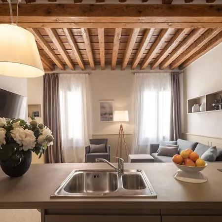 Appartement Lion Palace - San Marco R&r
