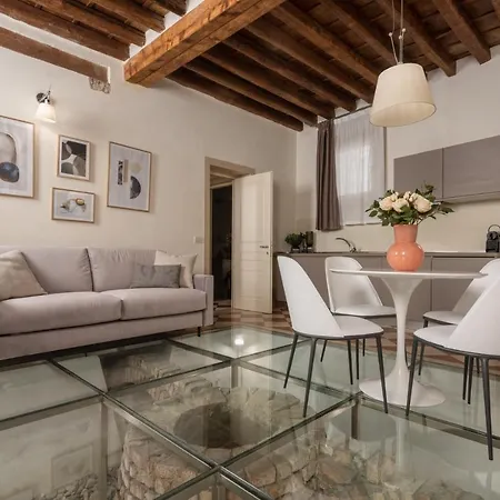 Appartement Lion Palace - San Marco R&r