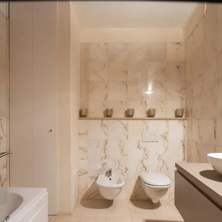 Daire Lion Palace - San Marco R&r Venedik