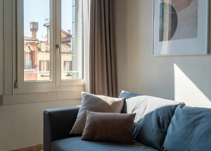 Apartment Lion Palace - San Marco R&r *