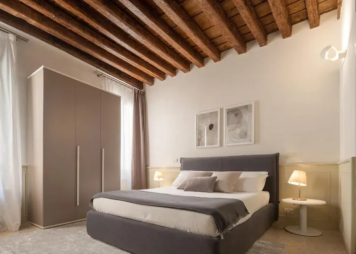 Lion Palace - San Marco R&r Apartment Venice