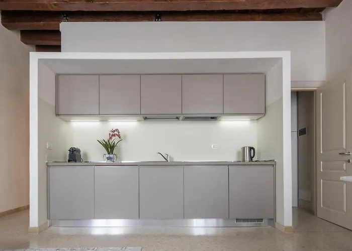 Lion Palace - San Marco R&r