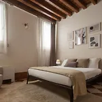 Lion Palace - San Marco R&r شقة