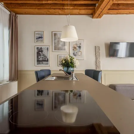 Apartmán Lion Palace - San Marco R&r Benátky