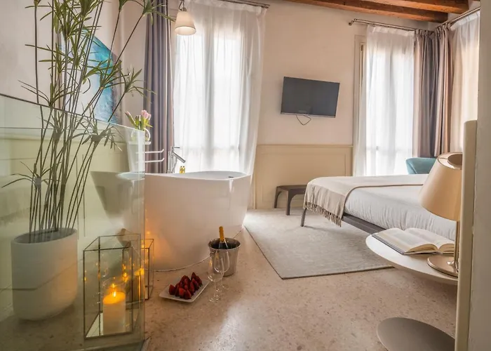 Appartamento Lion Palace - San Marco R&r *